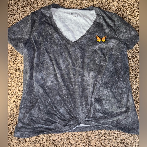 Women’s large top bundle - Picture 5 of 14